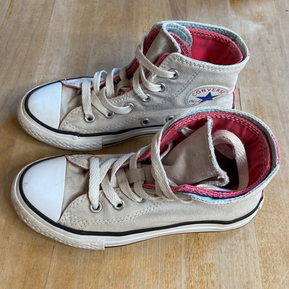 CONVERSE Chuck Taylor All Star High Top Kids Sneakers - Picture 3 of 12